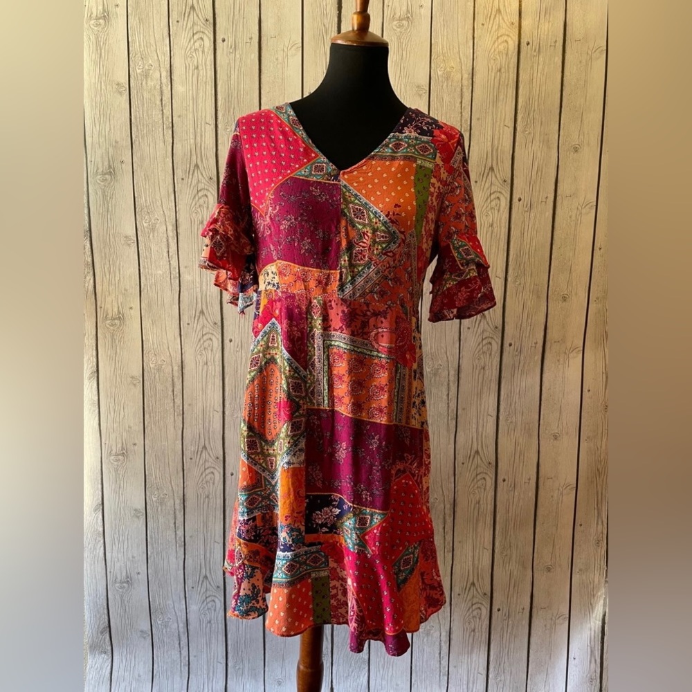 Beautiful patchwork look dress, size 12